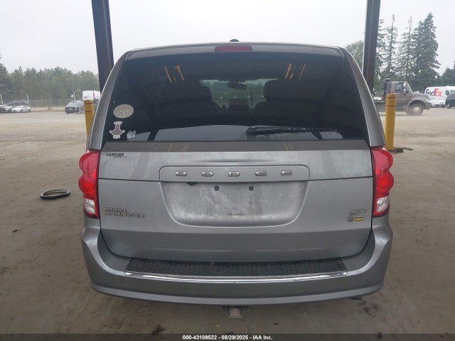 2C4RDGEG4JR205869 Dodge Grand Caravan