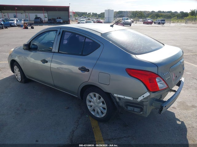 Nissan Versa 2014 3N1CN7AP4EL861908 Image 3