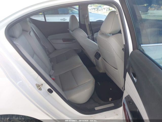 2017 ACURA TLX 19UUB1F31HA005444 Photo 7