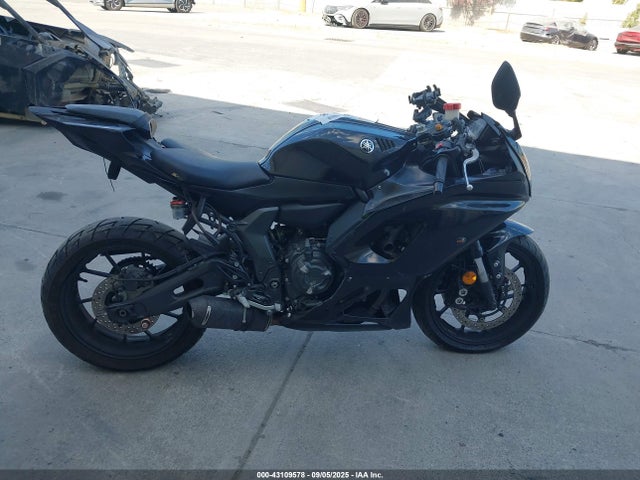 JYARM38Y6NA000766 Yamaha Yzf690