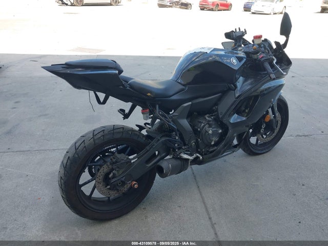 JYARM38Y6NA000766 Yamaha Yzf690