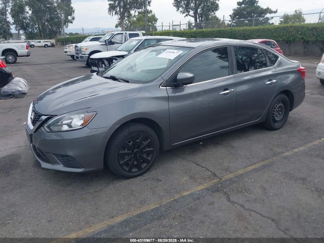 3N1AB7AP8HL672215 Nissan Sentra