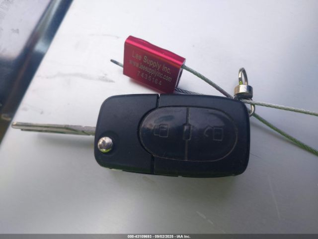 2001 AUDI A4 WAUDC68D81A010013 Photo 10