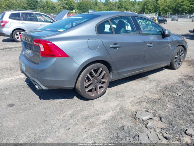 2017 VOLVO S60 YV126MFLXH2428457 Photo 3