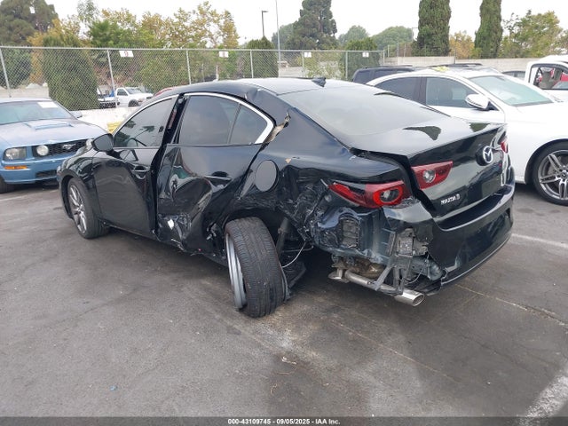 3MZBPADL1NM308407 Mazda py
