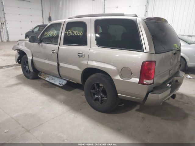 2002 CADILLAC ESCALADE 1GYEK63N82R250010 Photo 2