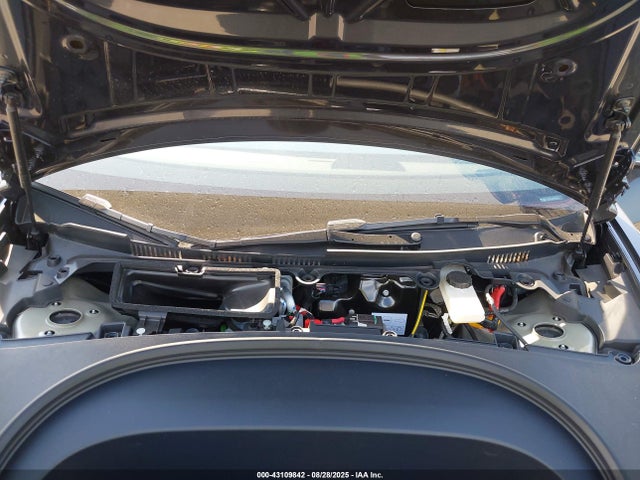 Tesla MODEL 3 2024 5YJ3E1EA5RF831823 Image 10