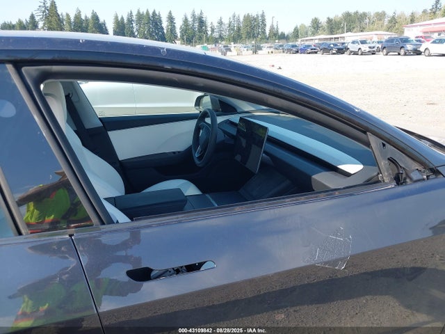 Tesla MODEL 3 2024 5YJ3E1EA5RF831823 Image 22