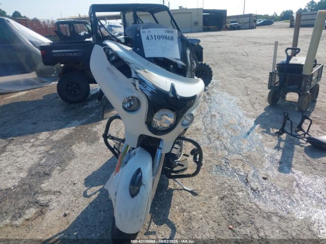 2017 INDIAN MOTORCYCLE CO. CHIEFTAIN 56KTCAAA5H3345157 Photo 4