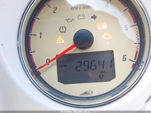 2017 INDIAN MOTORCYCLE CO. CHIEFTAIN 56KTCAAA5H3345157 Photo 6