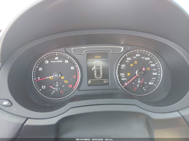 2017 AUDI Q3 WA1BCCFSXHR006660 Photo 6