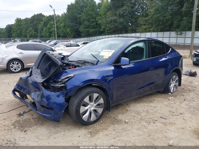 2023 TESLA MODEL Y 7SAYGDEE6PA061715 Photo 1