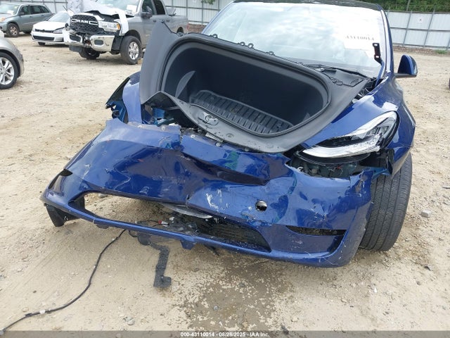 2023 TESLA MODEL Y 7SAYGDEE6PA061715 Photo 5