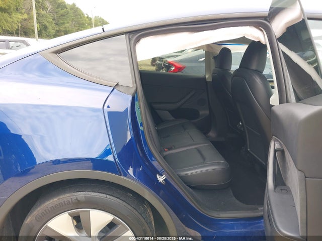 2023 TESLA MODEL Y 7SAYGDEE6PA061715 Photo 7