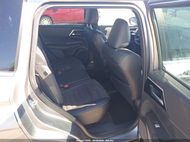 2022 MITSUBISHI OUTLANDER JA4J4UA85NZ074449 Photo 7