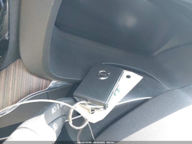 2021 VOLVO XC60 YV4102RK7M1864450 Photo 10