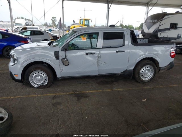 Ford 2025 2025 3FTTW8A30SRA27477 Image 13