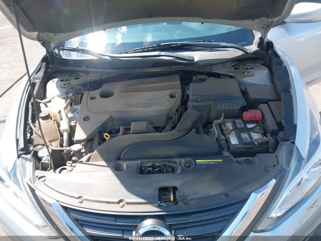 1N4AL3AP5GC198503 Nissan 2016