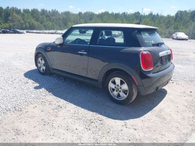 2015 MINI HARDTOP WMWXM5C58F3A60820 Photo 2