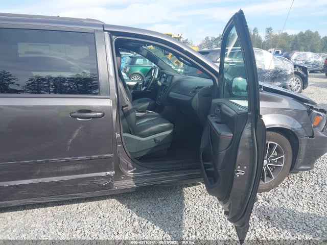 2C4RDGEG7HR686565 Dodge 2017