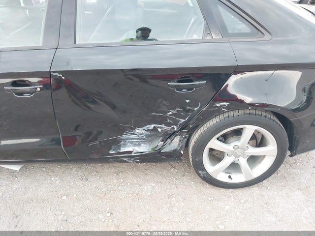 2016 AUDI A3 WAUA7GFF9G1004229 Photo 5
