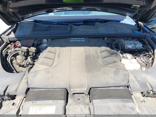 2017 AUDI Q7 WA1LAAF75HD037824 Photo 9