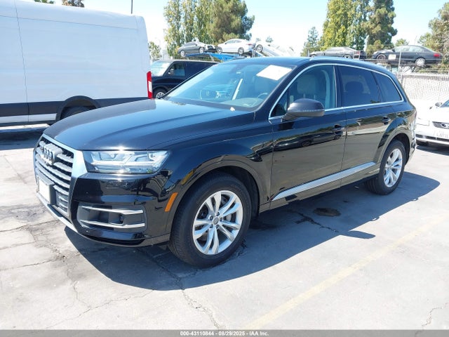 2017 AUDI Q7 WA1LAAF75HD037824 Photo 1