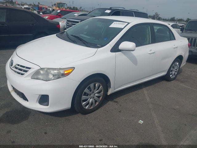 Продажа на аукционе авто 2013 Toyota Corolla Le, vin: 2T1BU4EE6DC968110, номер лота: 43110880