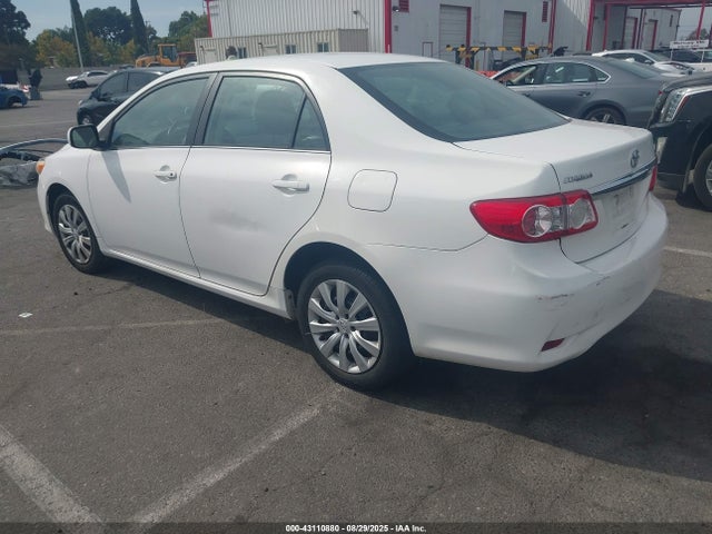 Продажа на аукционе авто 2013 Toyota Corolla Le, vin: 2T1BU4EE6DC968110, номер лота: 43110880