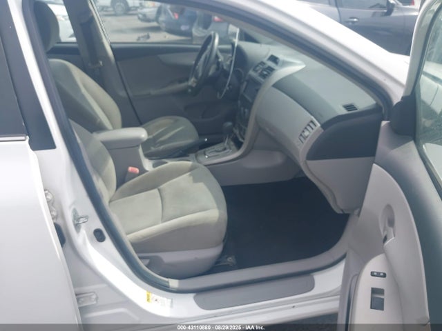 Продажа на аукционе авто 2013 Toyota Corolla Le, vin: 2T1BU4EE6DC968110, номер лота: 43110880