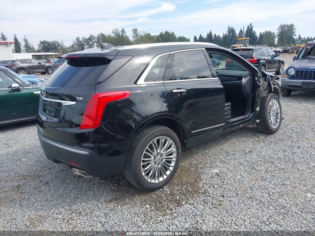 2017 CADILLAC XT5 1GYKNBRS6HZ128738 Photo 3