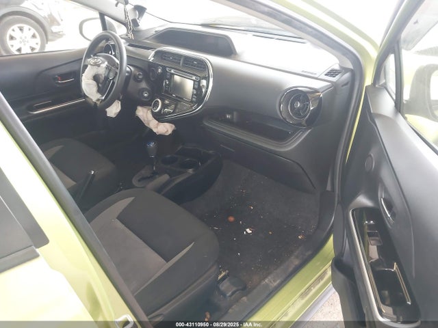 JTDKDTB3XJ1606147 Toyota 1nz-fxe+1lm