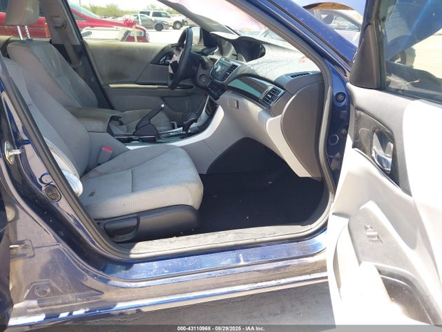 1HGCR2F31HA007952 Honda k24w1
