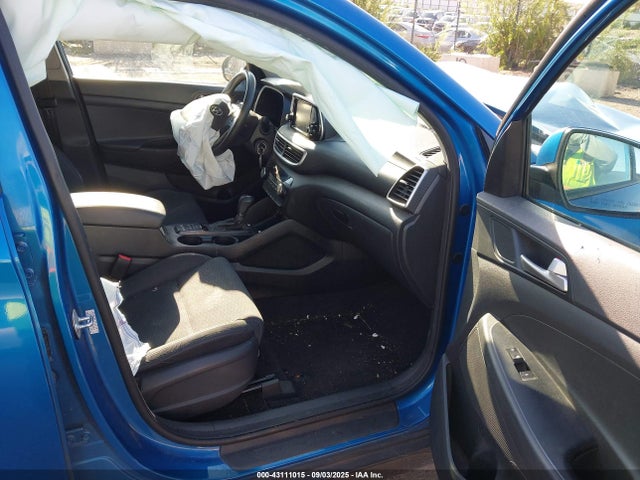 KM8J2CA46LU210810 Hyundai TUCSON SE
