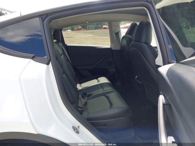 2024 TESLA MODEL Y 7SAYGAEE2RF118125 Photo 7