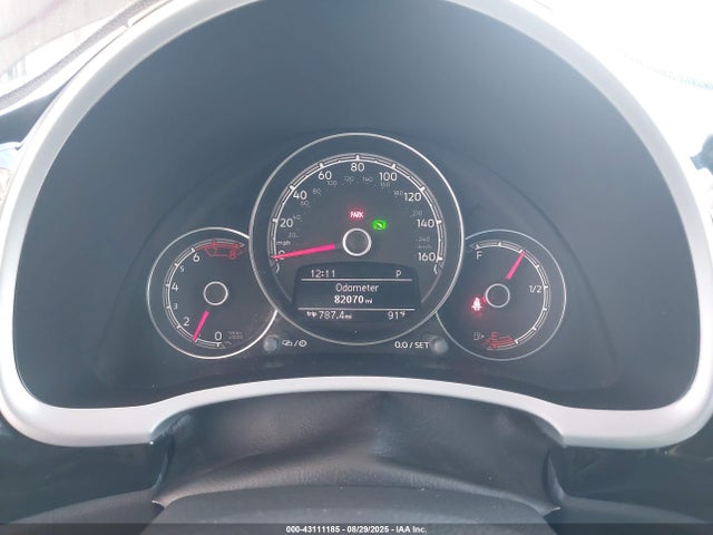 3VW517AT0HM807144 Volkswagen 1.8 tsi