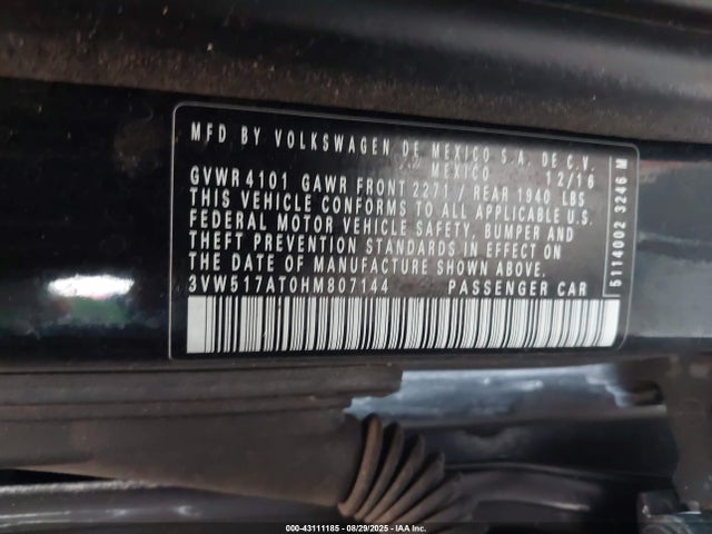 3VW517AT0HM807144 Volkswagen 1.8 tsi