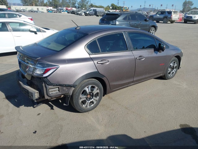19XFB4F33EE000537 Honda lea2