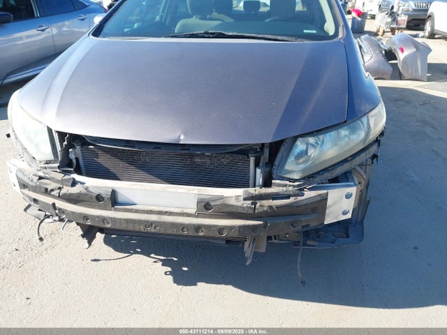 19XFB4F33EE000537 Honda lea2
