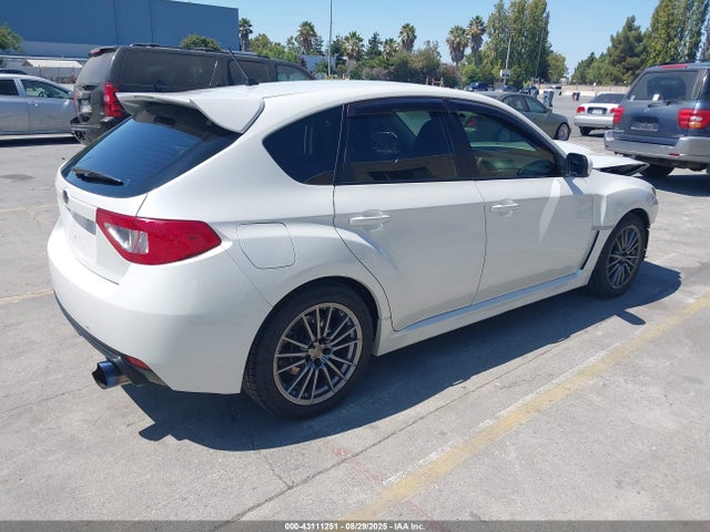Subaru 2014 2014 JF1GR7E63EG242957 Image 4
