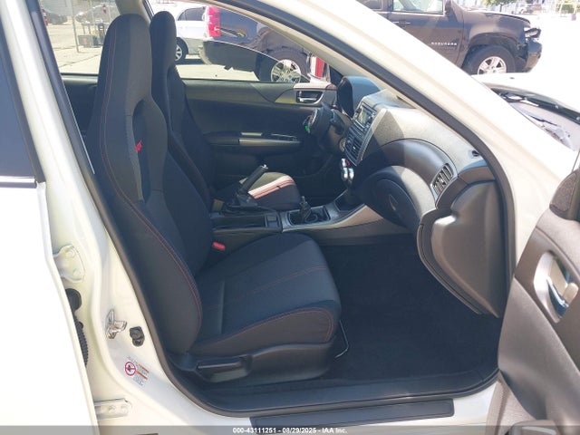 Subaru 2014 2014 JF1GR7E63EG242957 Image 5