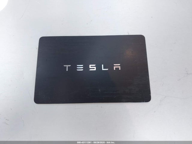 2025 TESLA MODEL Y 7SAYGDEFXSA356608 Photo 10
