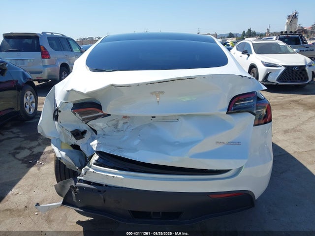 7SAYGDEFXSA356608 Tesla Model Y