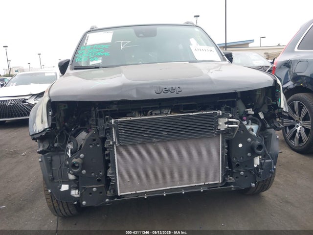 ZACNJDB14PPP40717 Jeep 2023