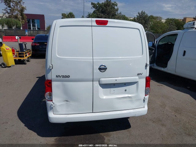 Nissan NV200 2019 3N6CM0KN4KK696946 Image 16