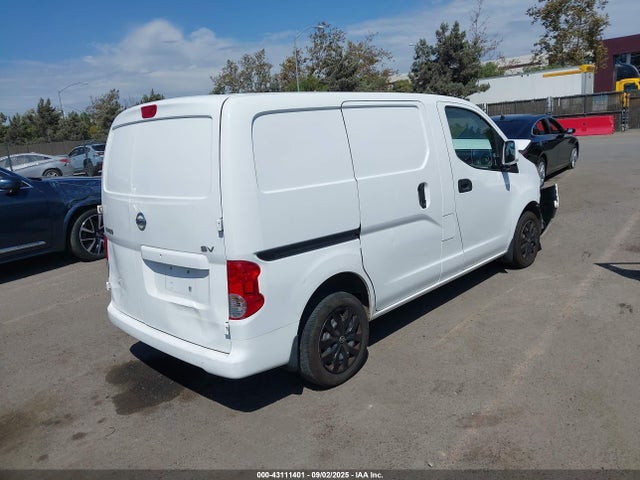 Nissan NV200 2019 3N6CM0KN4KK696946 Image 4