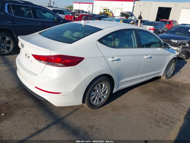 Hyundai ELANTRA SE 2017 5NPD74LF7HH086314 Image 4