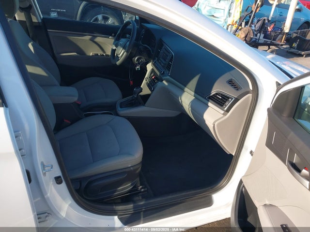 Hyundai ELANTRA SE 2017 5NPD74LF7HH086314 Image 5