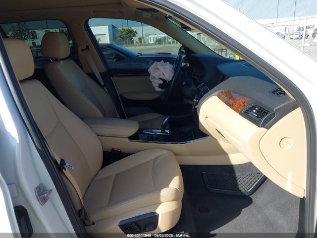 5UXWX9C32H0T25498 BMW X3