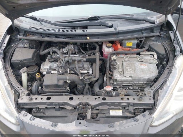JTDKDTB39F1107024 Toyota 1nz-fxe+1lm